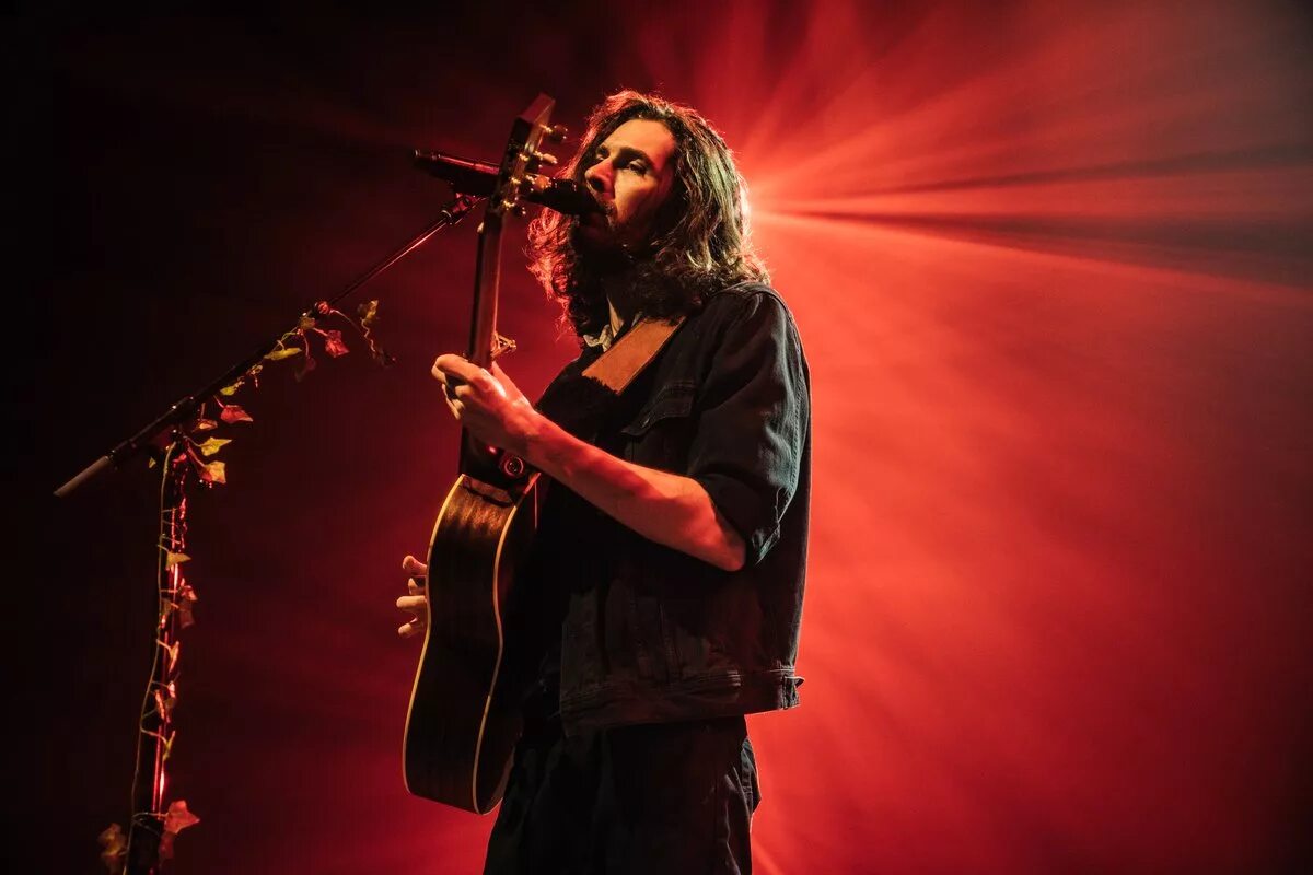Hozier movement. Hozier. hozier &quot;hozier&quot;. hozier 2025. hozier 2014.