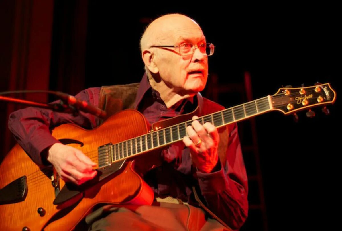 Джим Холл (гитарист). Sadowsky Jim Hall. Concierto Джим Холл.