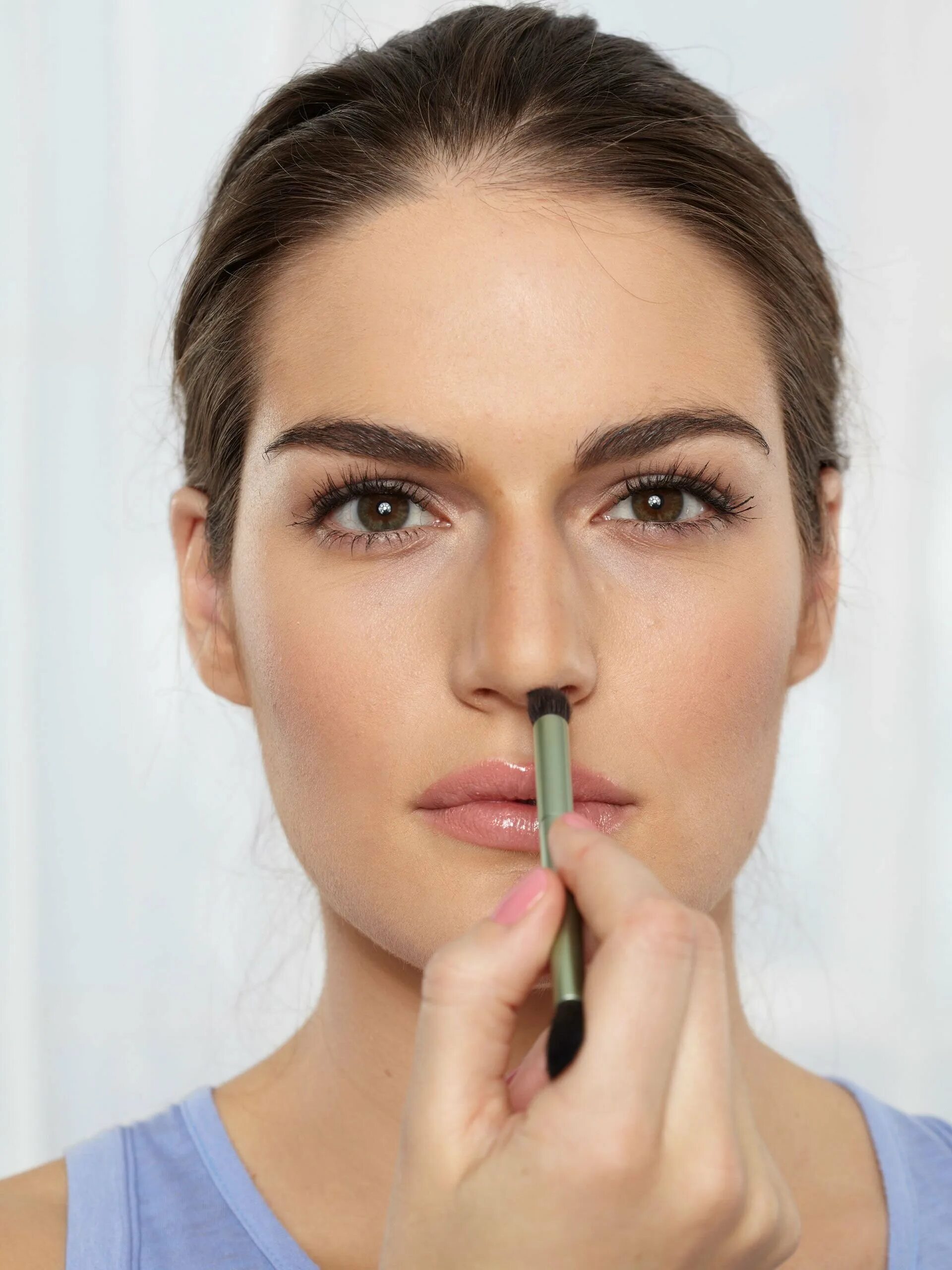 Макияж носа. Макияж носа. Макияж носа. Макияж для уменьшения носа. Уменьшить нос макияжем.