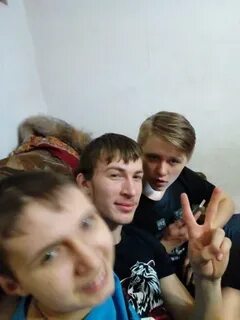 Сейчас брат