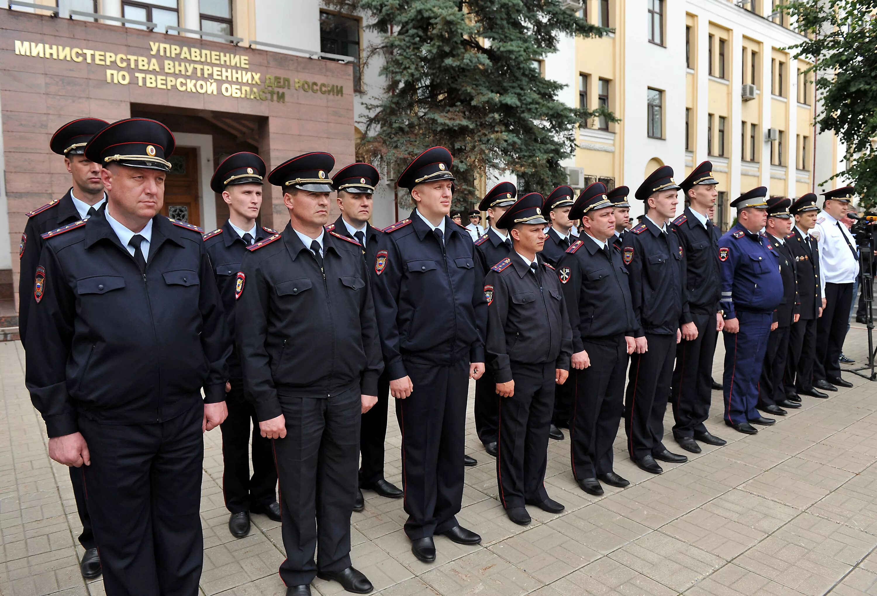 Мвд рф калининский район. Московский отдел полиции Тверь. Полицейские Твери. МВД Тверь здание. Полиция Калининского района Тверской области.