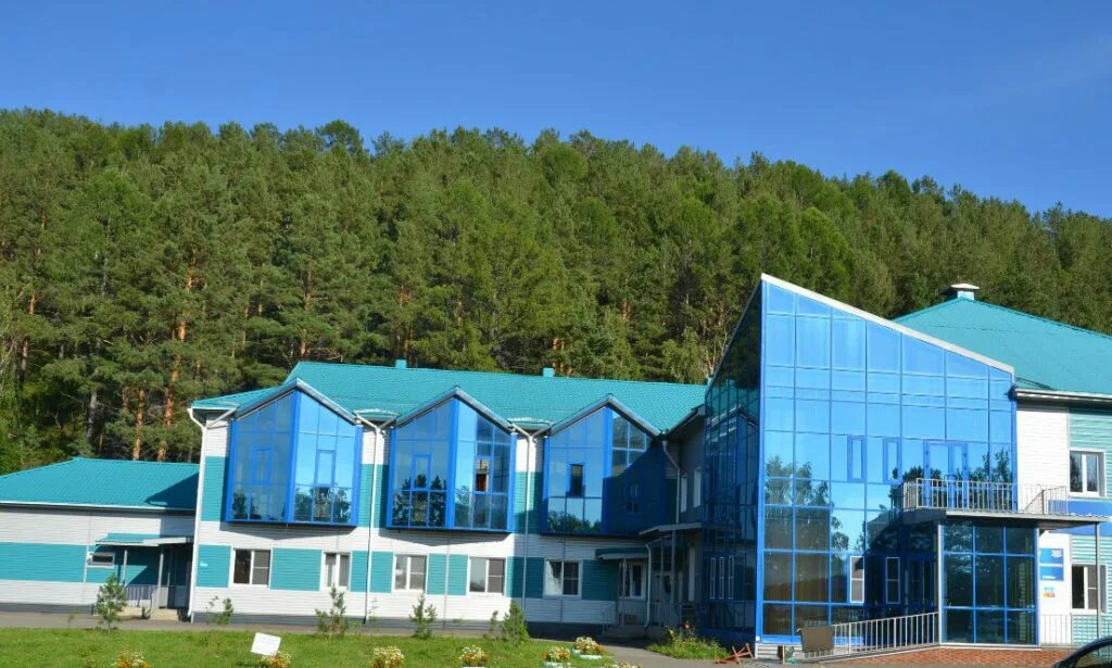 Турбаза железнодорожник смоленщина. Путевки железнодорожникам. База отдыха железнодорожник смоленщина. Турбаза железнодорожник смоленщина официальный. Санаторий железнодорожник сочи.