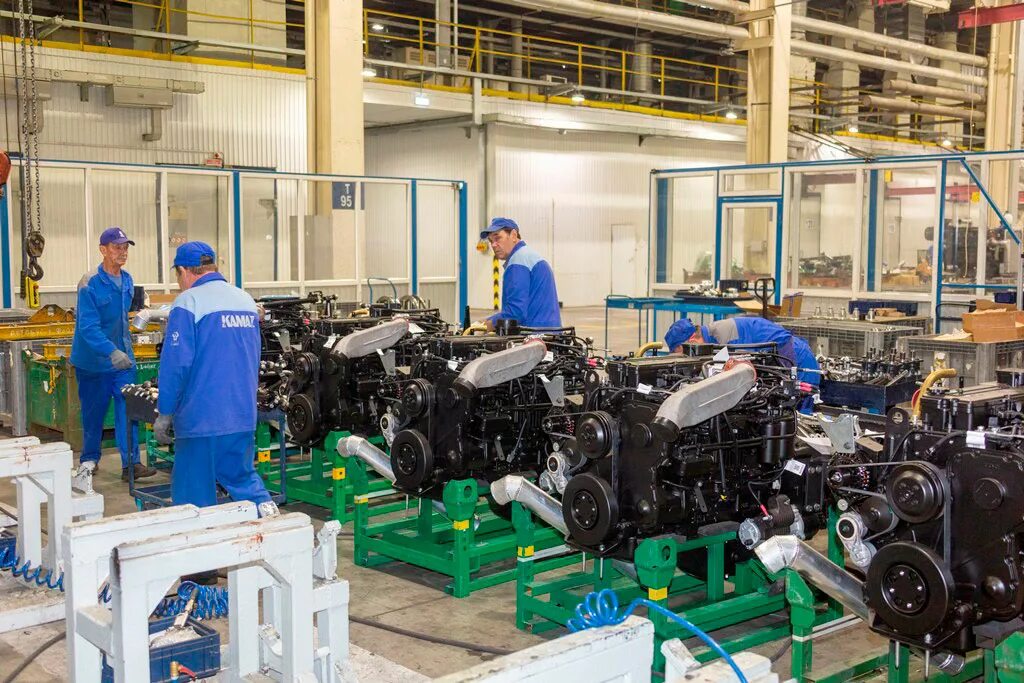 Вакансии мб. Завод двигателей челны. Работник склада. Вакансии мб. Компания mb.