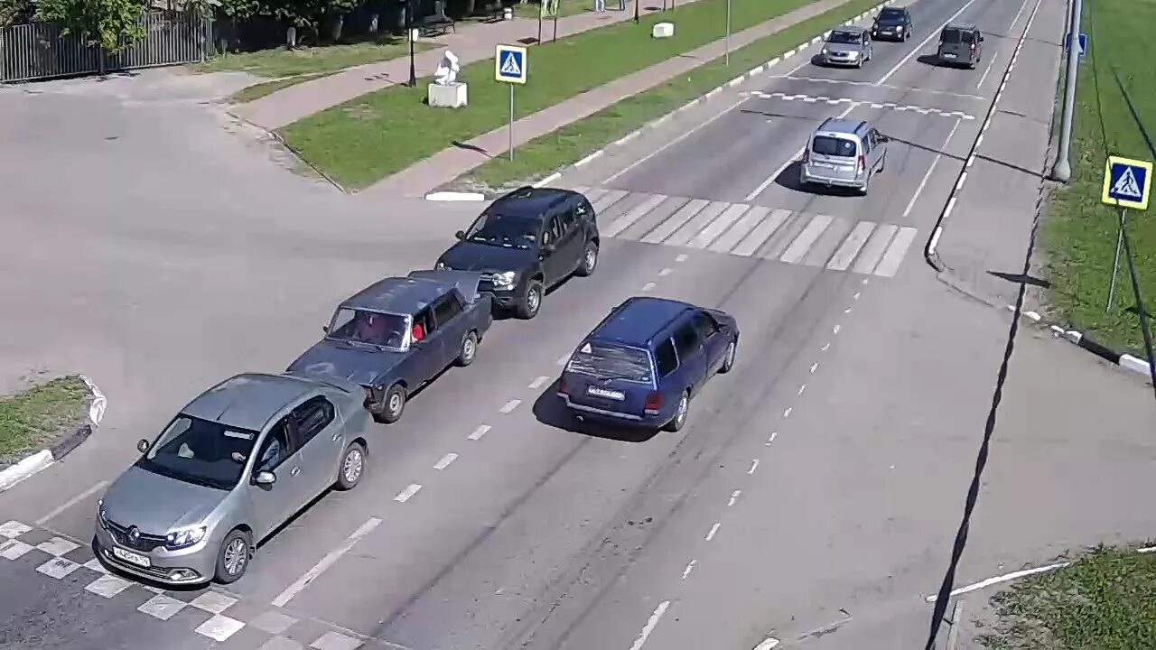 Оао хотьковский автомост. Дтп несоблюдение дистанции. Хотьковский авто мост в дюртюлях. Дтп у администрации хотьково. Хотьковский авто мост акции.