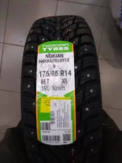 Nokian hakkapeliitta 8 175 65 r14