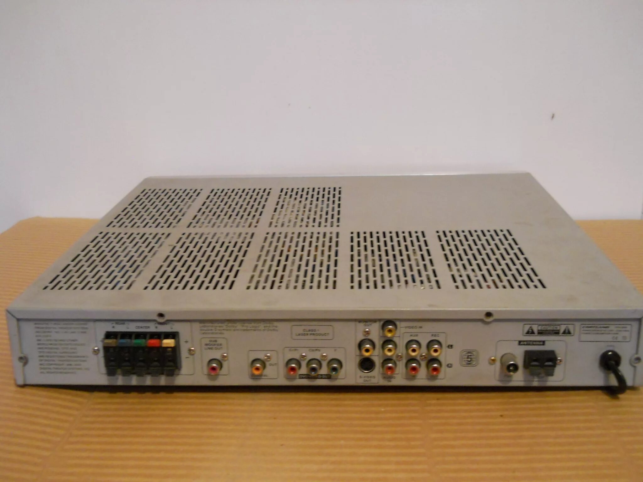 Cortland sth 5000. Cortland STH-5000 ресивер. Cortland STH 5000 усилитель ресивер. Cortland DVD Receiver STH-5000. Cortland STH-5000 DVD.