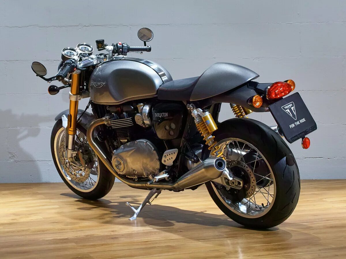 Триумф тракстон. Triumph thruxton. мотоцикл триумф тракстон. мотоцикл триумф thruxton. триумф тракстон 2025.