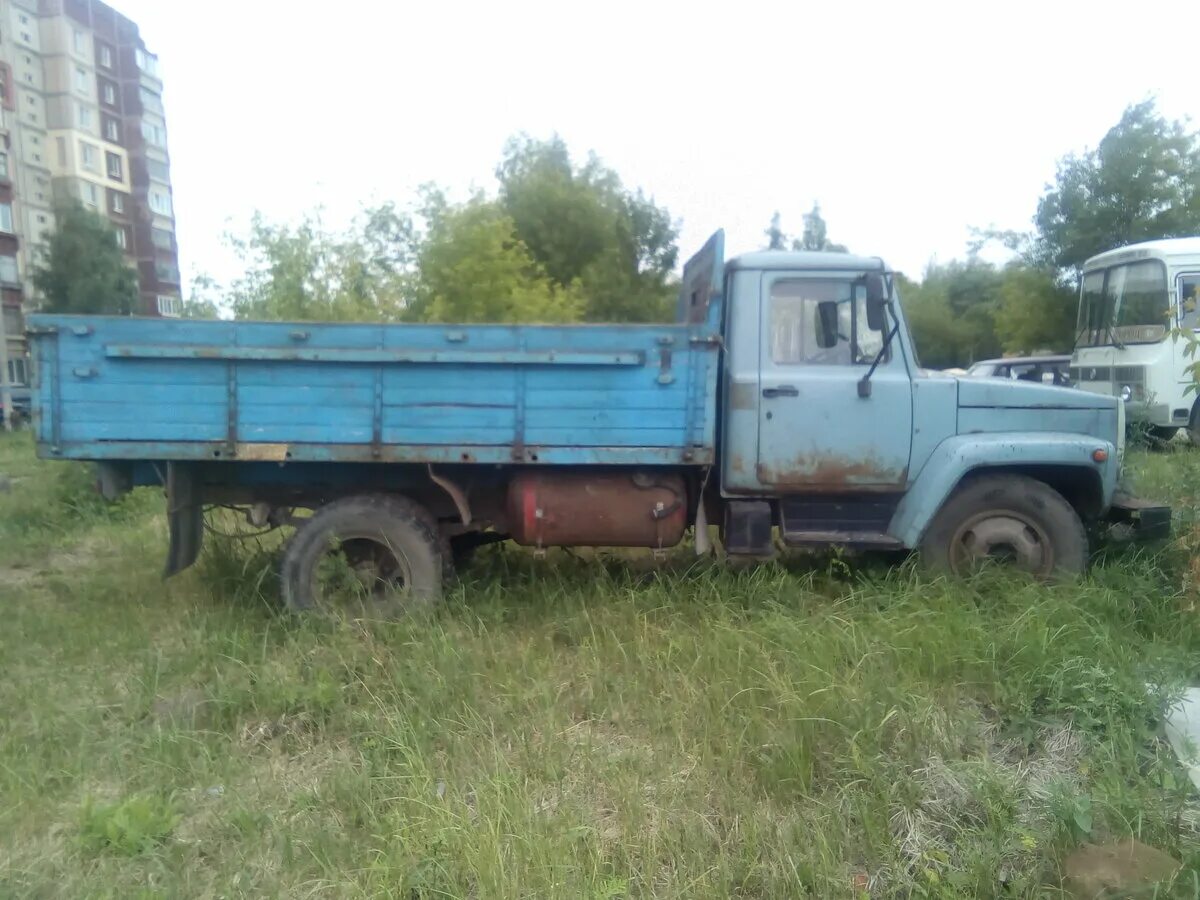 Газель 3302 бортовая. Грузовик ман тгл. Ман тгл 5 тонник. Авито нижегородской грузовиков. Авито улан-удэ камаз шаланда.