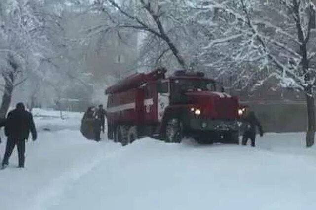 Синоптик ровеньки луганская область на 10. Взрыв в Ровеньках. Трагедия в городе Ровеньки Белгородской области. Ровеньковская база Луганска взрыв. Ровеньки вести.