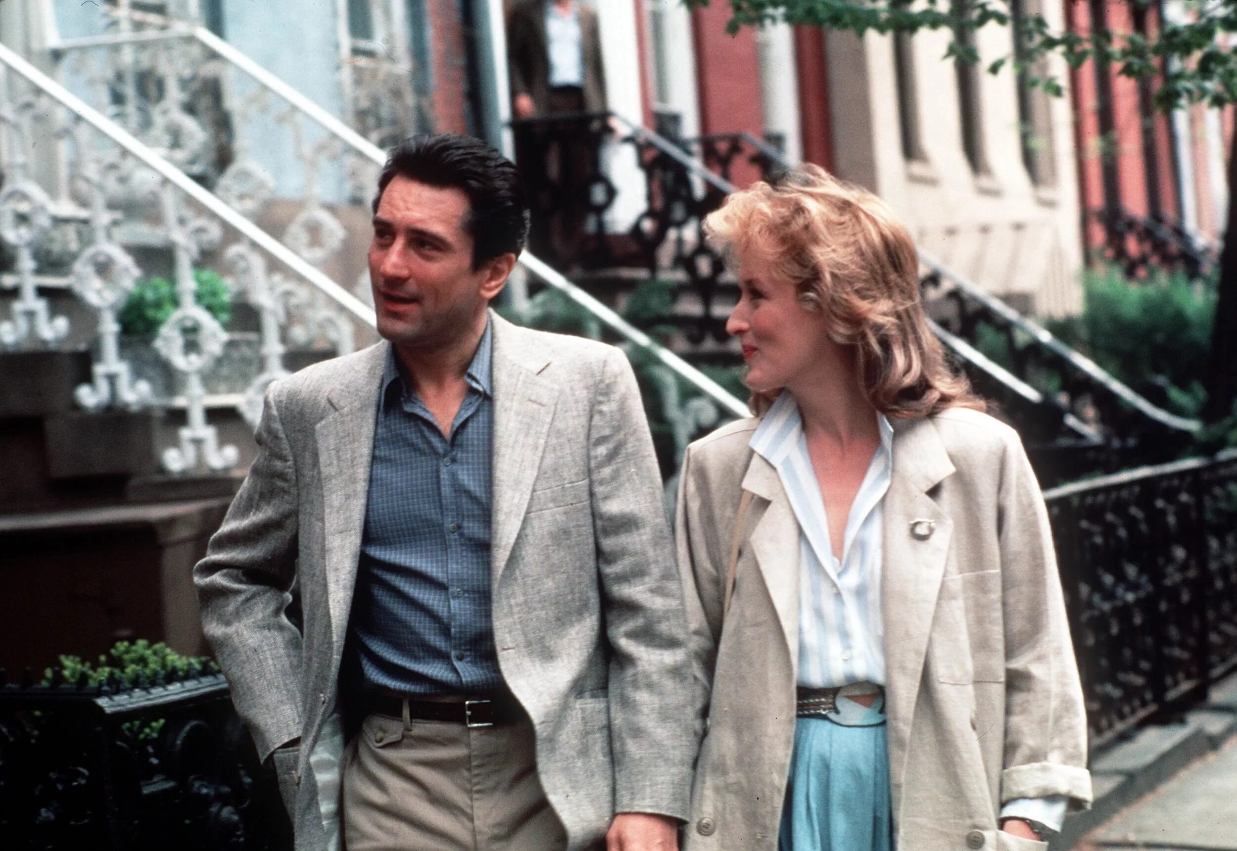 Влюбленные с робертом де ниро. Роберт де ниро и мэрил стрип. Влюблённые мерил стрип 1984. Роберт де ниро и мэрил стрип фильмы. Мерил стрип и роберт де ниро в фильме влюбленные.