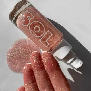Shimmering body