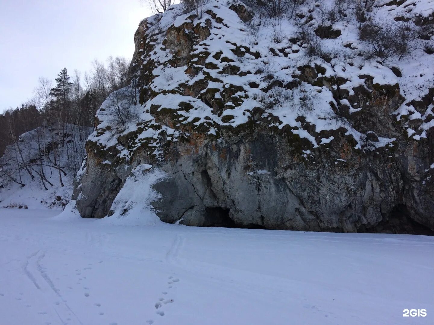 Каменские горы. Скала мамонт Каменск-Уральский. Гора мамонт Каменск Уральский. Каменные ворота Каменск Уральский. Скала мамонт Свердловская область.