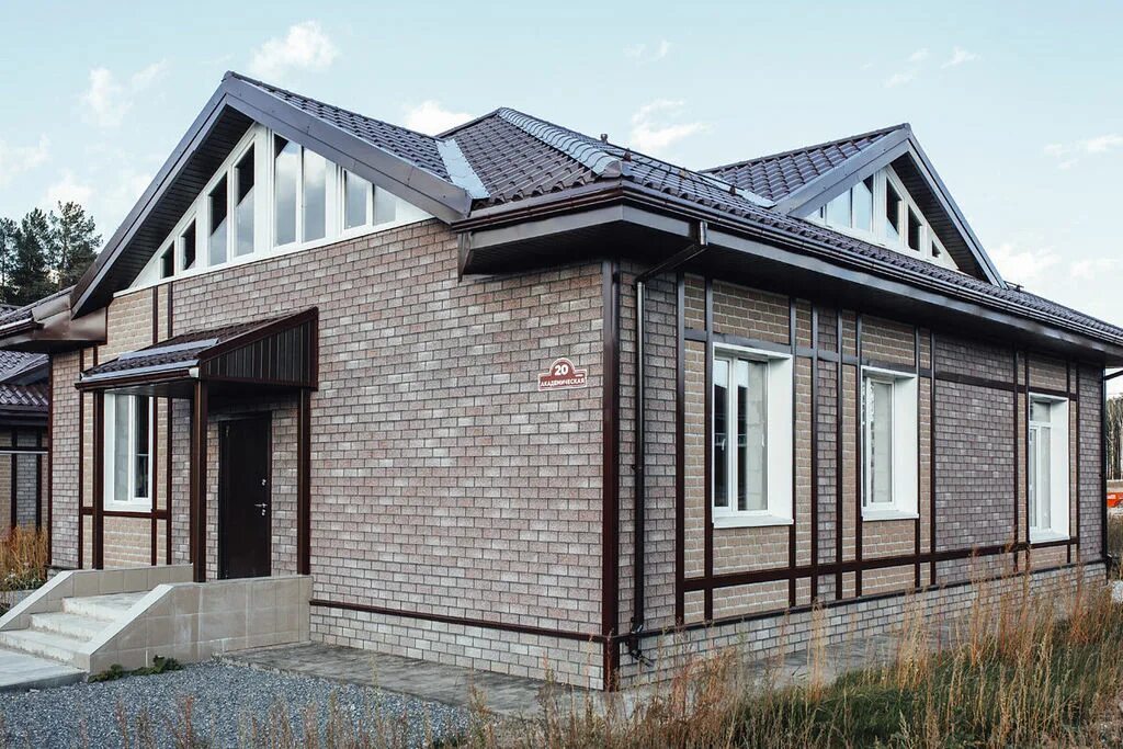 Двухэтажный дом визуализация. Кедрал фиброцементный сайдинг с55. Отделка домов кирпичом. Дом фасадов отзывы. Сайдинг cedral wood.