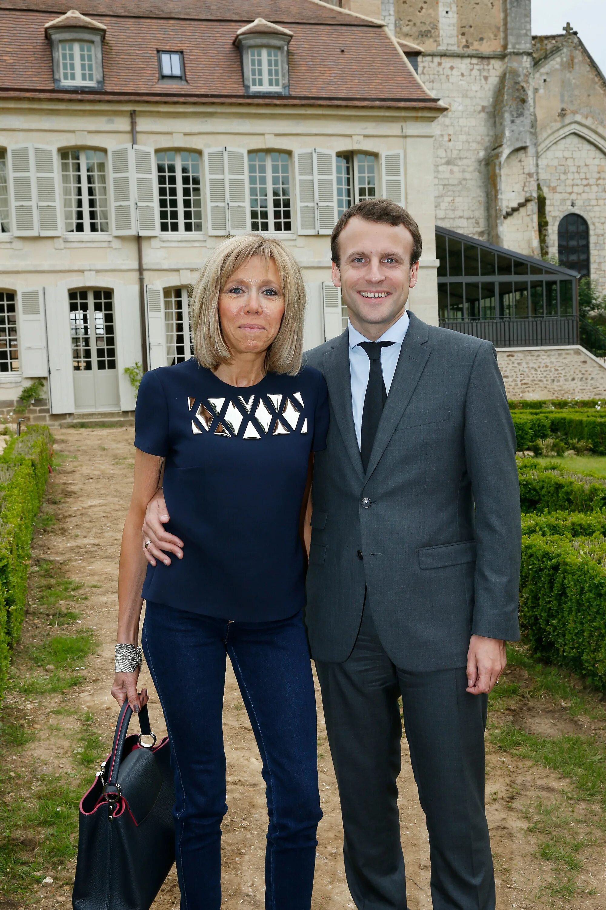 У президента франции макрона есть дети. Жена призелинта Франции ма.