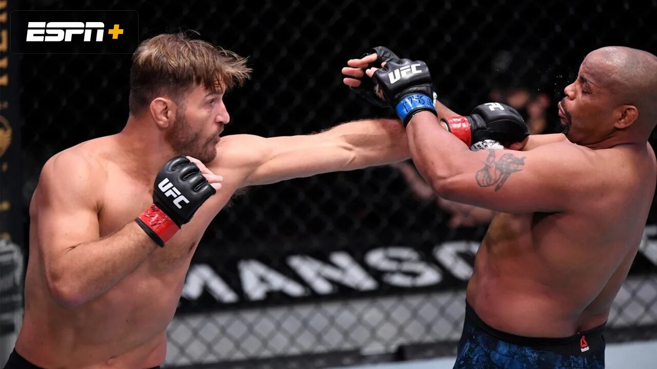 Ufc 44. Стипе миочич. непобеждённый чемпион ufc. молдаванин в юфс.
