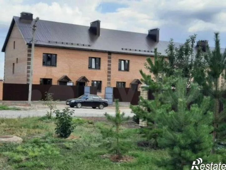 Таунхаус ростоши оренбург. Посёлок ростоши оренбург. Ростоши оренбургская область. Европейский квартал оренбург ростоши. Таунхаус в ростошах оренбург.