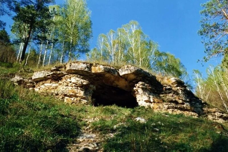 Медвежий грот ширяево. Молодецкий курган грот. Грот струковский парк. Струковский сад грот. Пещеры самара пещеры братьев греве самара.