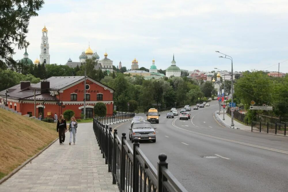 Стре города. Сергиев Посад. 2170 Сергиев Посад. Зеленый поселок Сергиев Посад. Сергиев Посад зелёный пер 13.