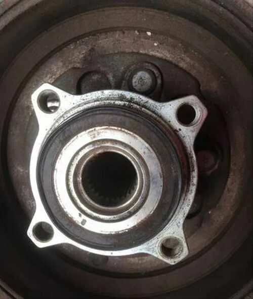 Подшипник ступицы хонда срв рд1. Подшипник ступицы хонда црв. Подшипник ступицы хонда црв. Ступичный подшипник хонда crv 3. 42200-sjl-951.