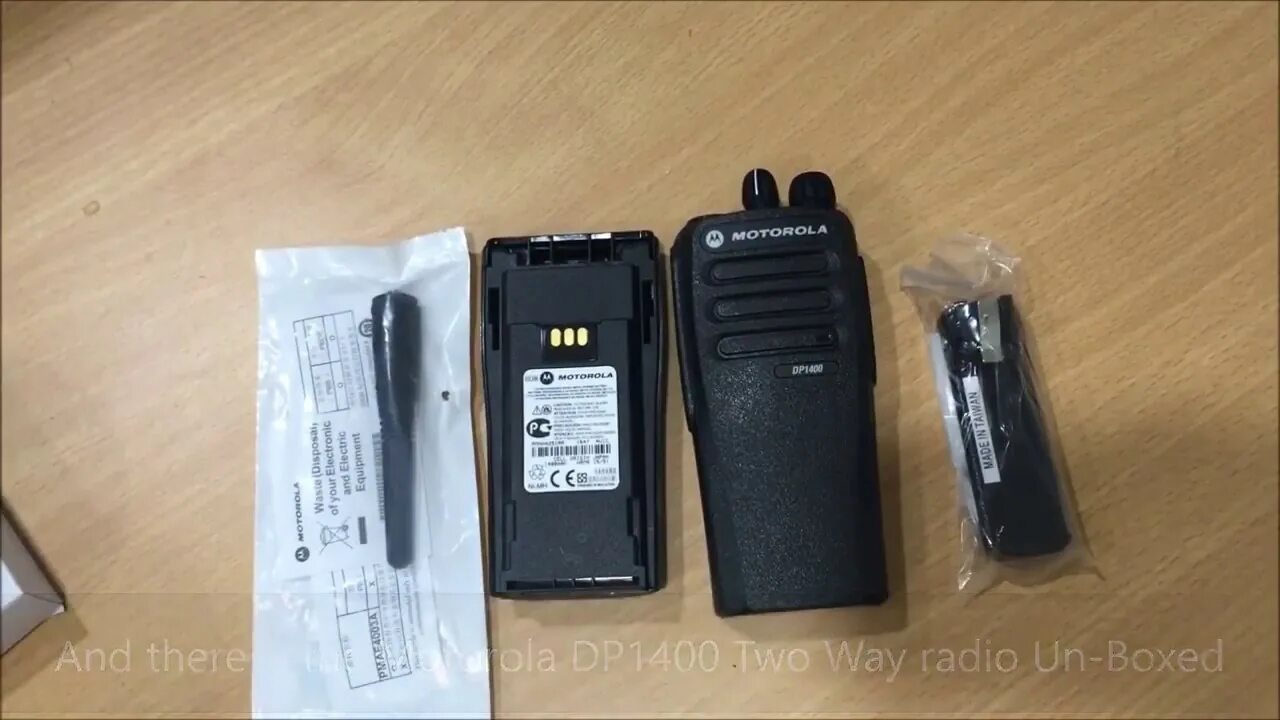 Моторола 1400. Радиостанция Motorola dp1400. Motorola dp1400 UHF Analog. Рации Моторола dp1400 цифровая. Радиостанция Motorola dp1400 403-470 МГЦ 16 Кан.+АКБ 4251+ЗУ(цифровая).