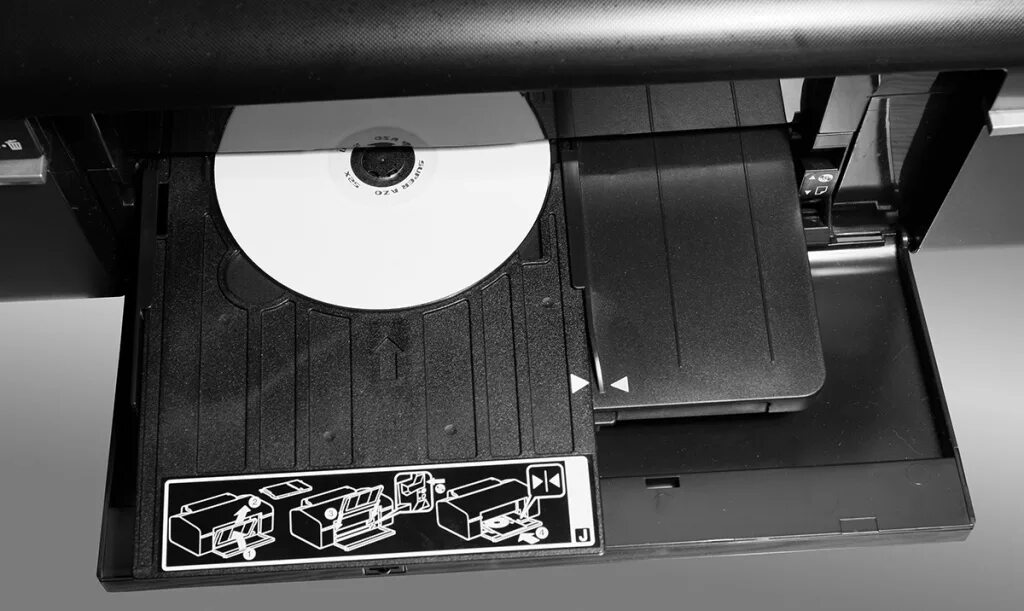 Принтер печать на dvd. L800 cd лоток. диск от epson l2000. епсон 80 принтер лоток для cd. canon l800 принтер.