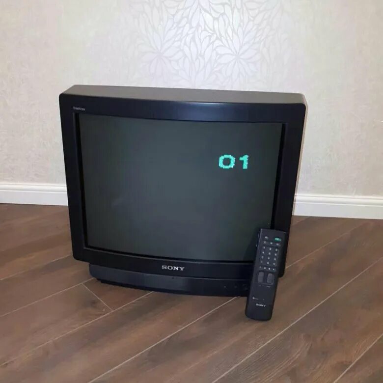 Ремонт телевизора sony trinitron. Sony Trinitron 52см. Телевизор Sony Trinitron 14. Sony Trinitron 1990. Телевизор Sony Trinitron 1990 года.