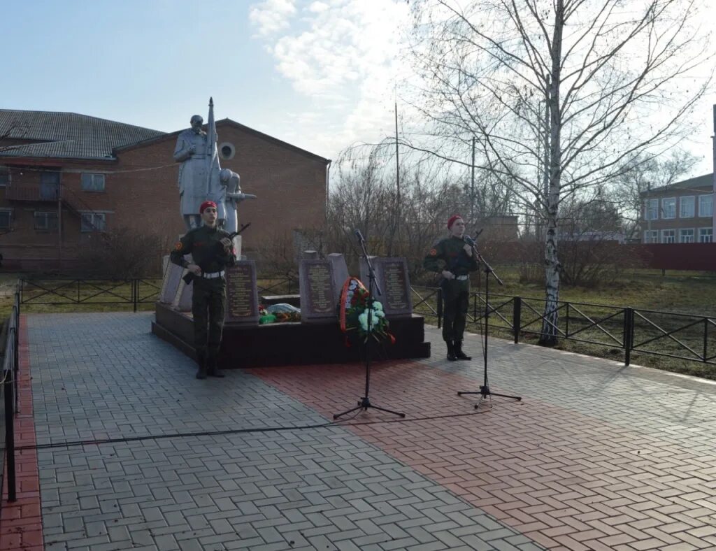 Рп5 край кущевская. Село Полтавченское Кущевского района. Полтавченское сельское поселение Кущевского района. Село Полтавченское Краснодарский край. КДЦ Полтавченское Кущевского района.