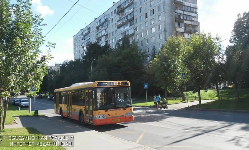 Автобус царицыно бирюлево западное. Бирюлево Западное автобусы. Остановка Бирюлево Западное. Автобус Бирюлево. Автобус 796.