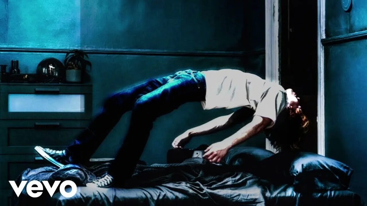 The kid laroi wrong. Everyone is dumb перевод. The kid laroi stay. The kid laroi stay. Let her go laroi.