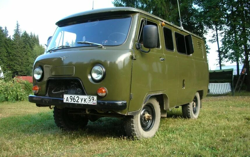 Уаз 465 буханка. Каз буханка. Уаз 452 буханка комби. Уаз 452. Уаз сгр буханка.