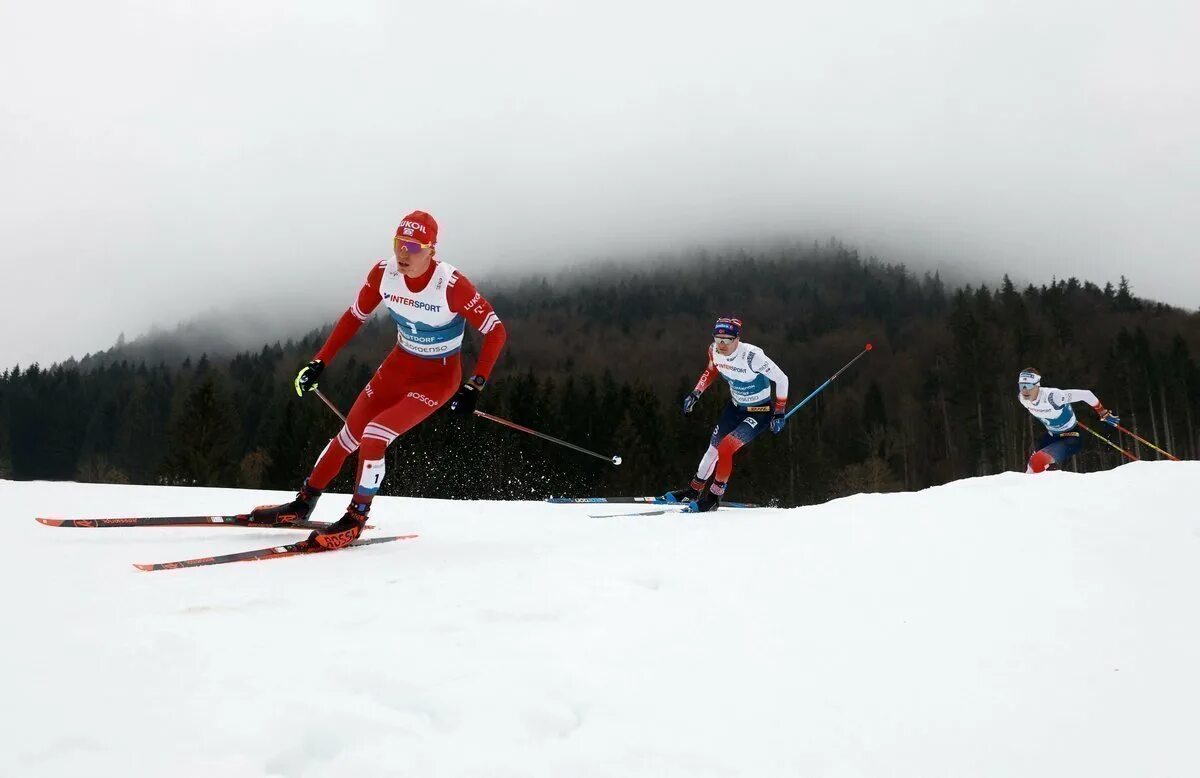 Лыжные гонки победа. Лыжные гонки ои 2022. Лыжные гонки победа. Лыжные гонки победа. Лыжные гонки победа.