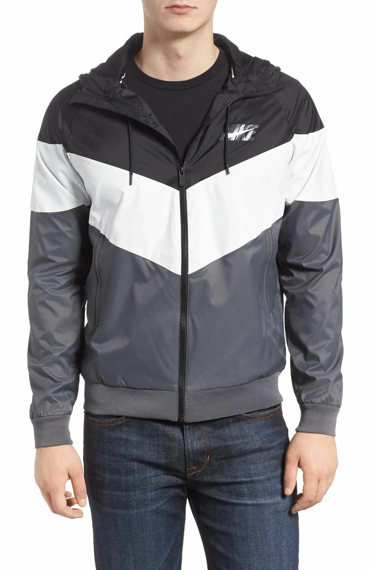 Ветровка найк windrunner мужская. Nike windbreaker белая. Nike windrunner белая. Ветровка адидас ориджинал. Ветровки черно белые.