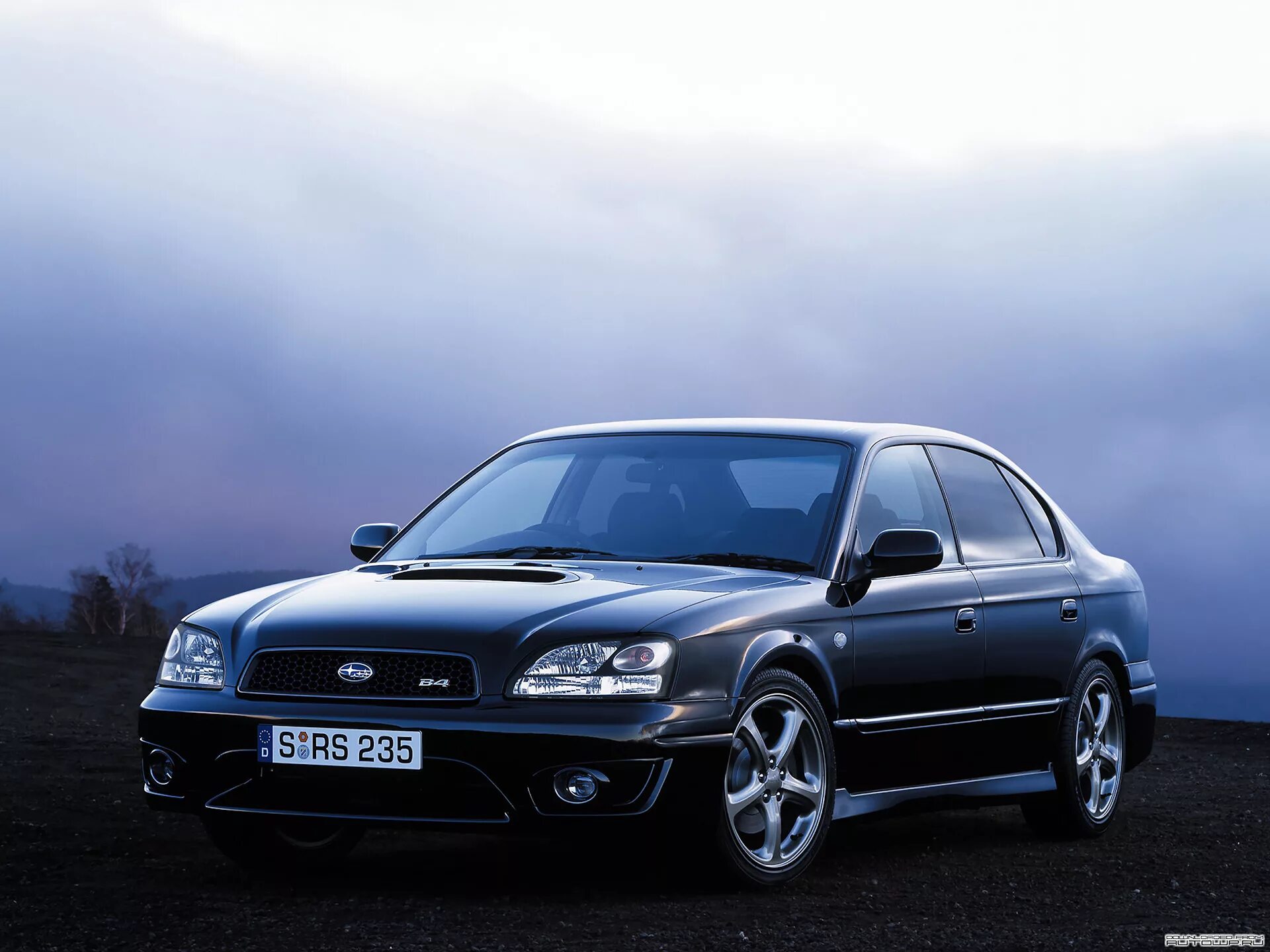 Subaru legacy b4