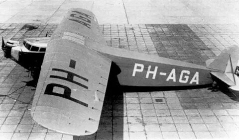 F 9 f 11