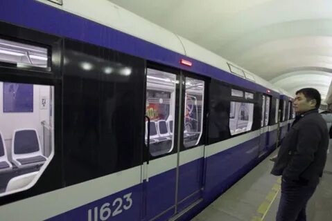 Какие поезда в метро санкт петербурга
