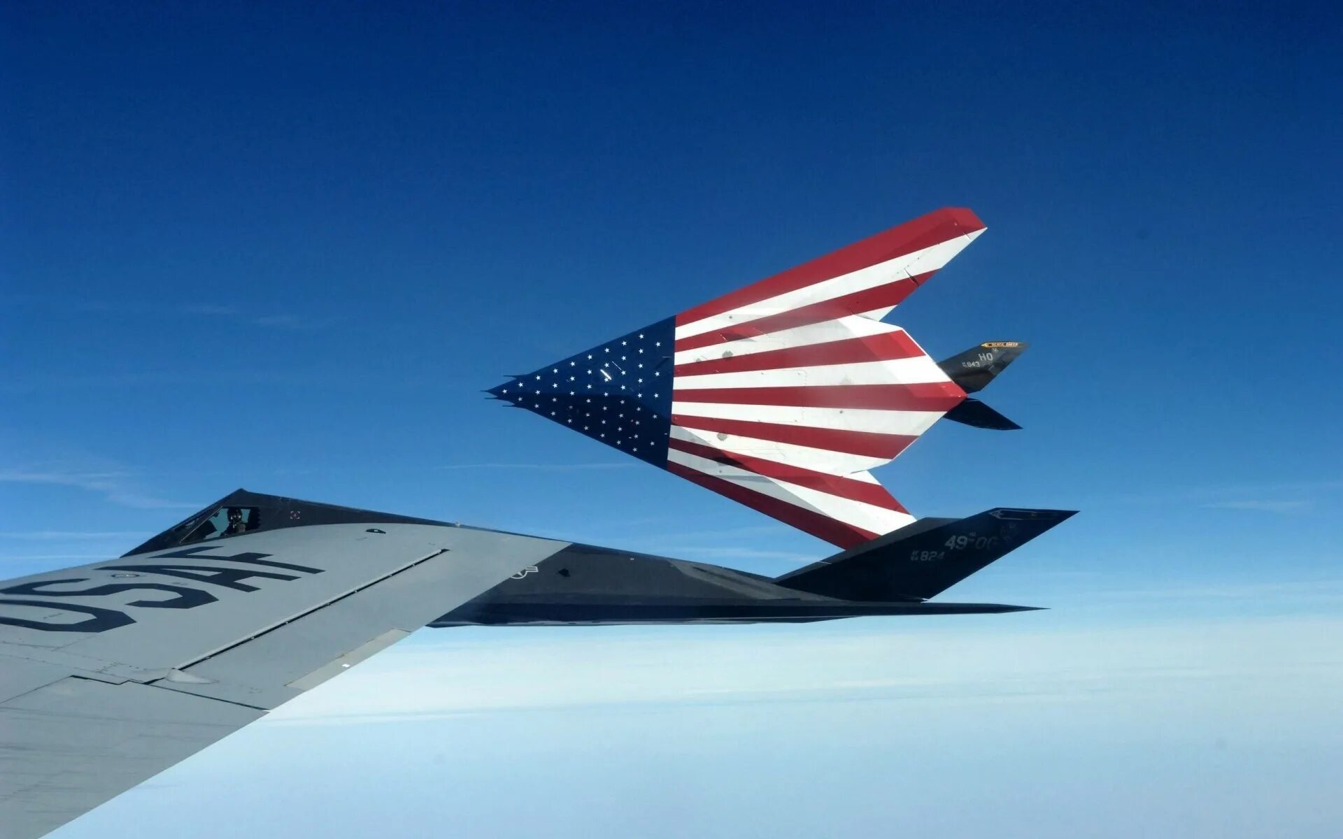 Лучший самолет сша. Самолет стелс f-117. самолет стелс ввс сша. ввс сша ф-117. lockheed f-117 nighthawk.