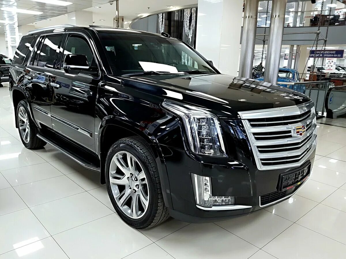 Кадиллак эскалейд 6.2. Кадиллак Эскалейд 2015 года. Cadillac Escalade джип черный. Эскалейд 4 черный.