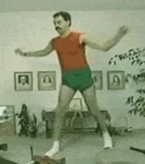 Глупый танцевать