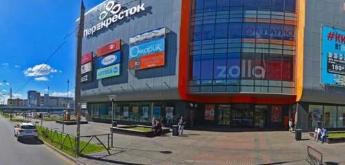 Loona ресторан москва. На луне бар бутово. На луне веневская ул 2а москва. Москва, венёвская ул, 3а. Луна бар южно сахалинск.
