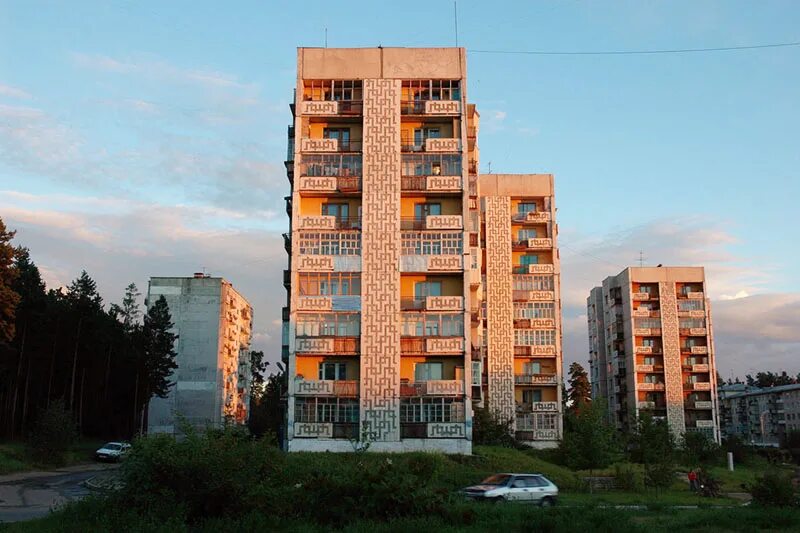 Прогноз погоды саянск иркутской области. Саянск Иркутская область. Саянск микрорайон Солнечный. Город Саянск 1 микрорайон. Мкр молодежный Саянск.