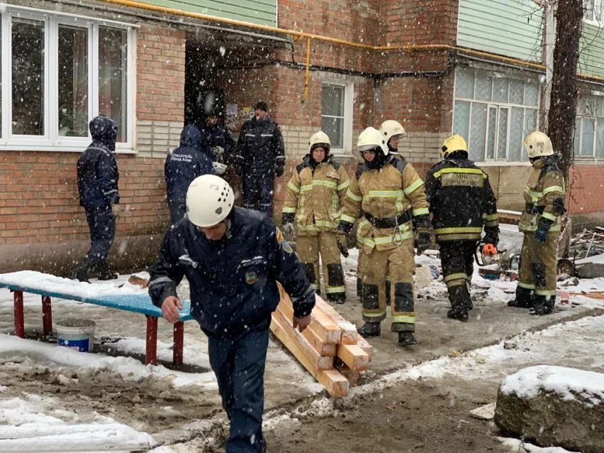 Ростов на дону взрыв сегодня последние новости. Взрыв газа в Азове.