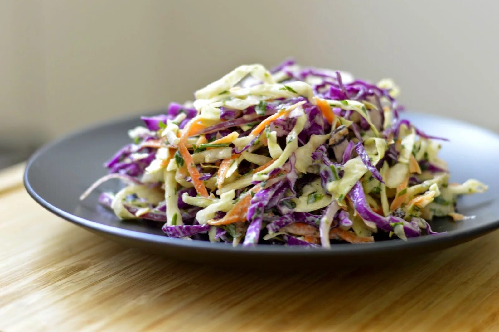 Салат коул-слоу джейми оливера. Японский коул слоу. Тейке слоу. Коул слоу. Коул слоу.