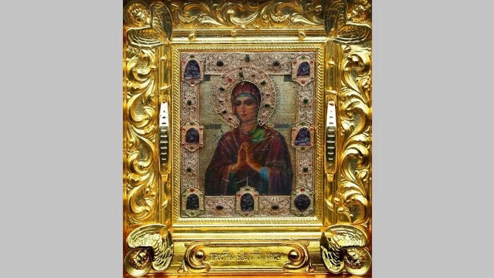 Чудотворная икона семистрельная мироточивая. Бачуринская икона божией матери мироточивая. Мироточивая икона семистрельная бачурино. Чудотворная мироточивая икона божией матери умягчение злых сердец. Икона божией матери иверская монреальская мироточивая.