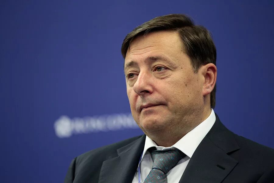 Сейчас займет