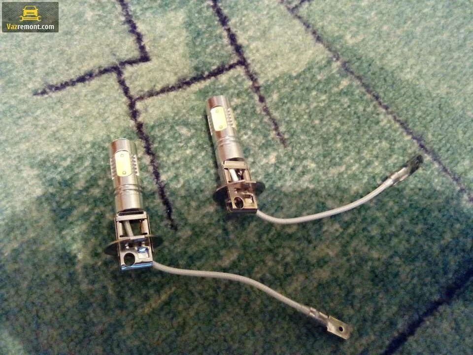 Лампочка на ваз 2114 ближний свет. Лампы птф 2114. Лампы птф 2114. Лампы н3 ваз 2114. Лампочки в птф ваз 2114 цоколь.