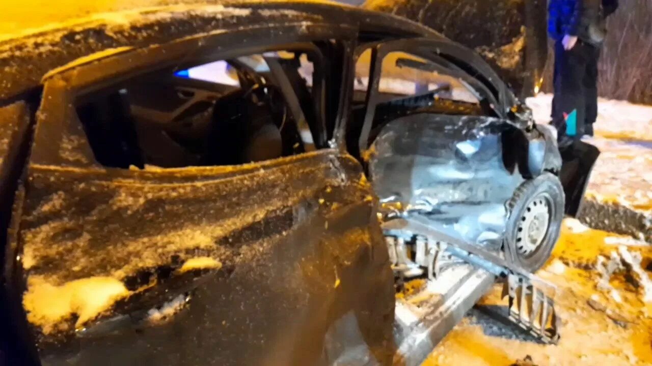 22.11 2018. Аварии в Казани 22 ноября. Авария на Кировской дамбе Казань сегодня.