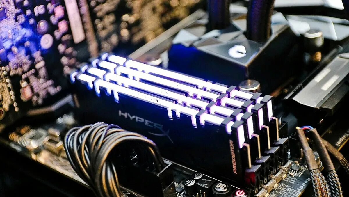 4 потока оперативной памяти. Оперативная память HYPERX Predator. Оперативная память Kingston HYPERX Predator RGB. HYPERX Predator RGB. HYPERX Predator RGB 4x8gb.