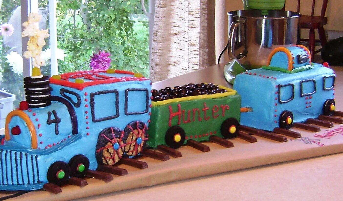 торт с «паровозом». торт с поездом детский. торт с поездом прямоугольный. торт томас и его друзья. торт с поездом детский.