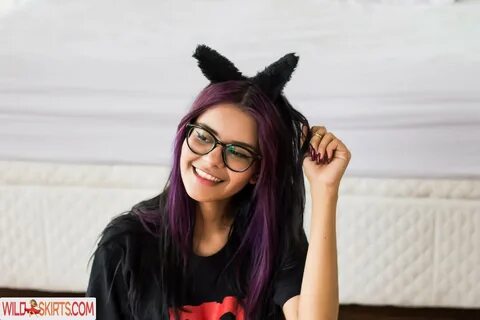 Hot photo 105 of nude Luna Wolfy. 