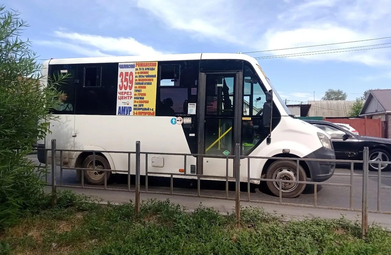 Триумф омск автобус. 359 Автобус Омск. Автобус маршрутка. 359 Маршрутка Омск. Новый автобус Омск 2023.